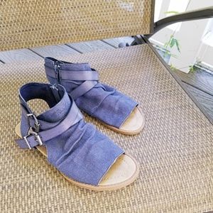 Bohemian Denim Blowfish Sandals, Size 6